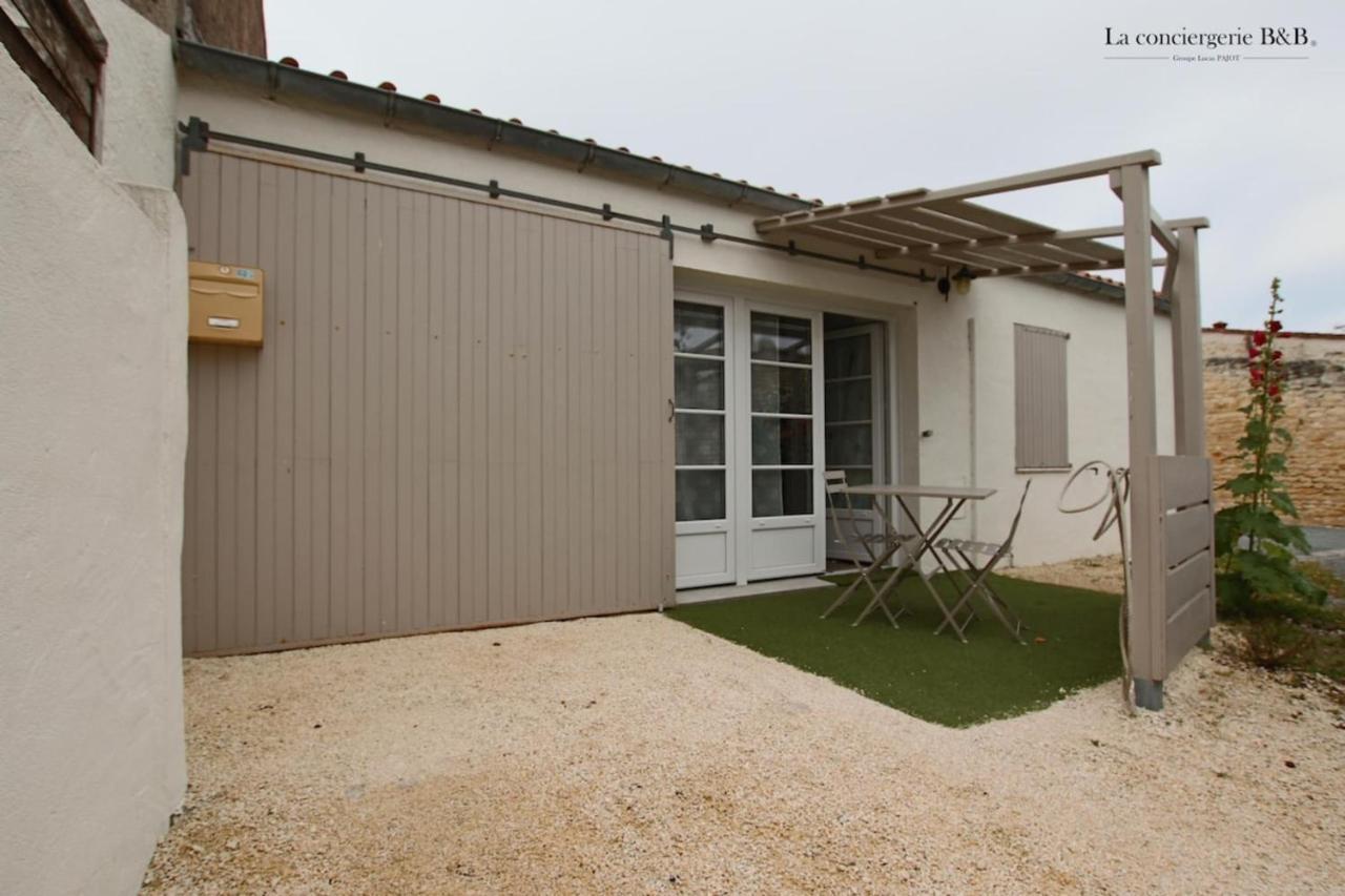 הוילה סן-פייר-ד'אולרון House On The Island Of Oleron Near The Cotiniere מראה חיצוני תמונה